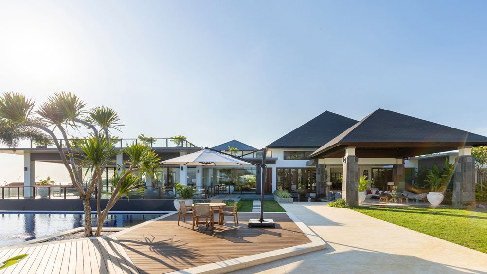 Tirtha Bayu Villa I - Villa exterior